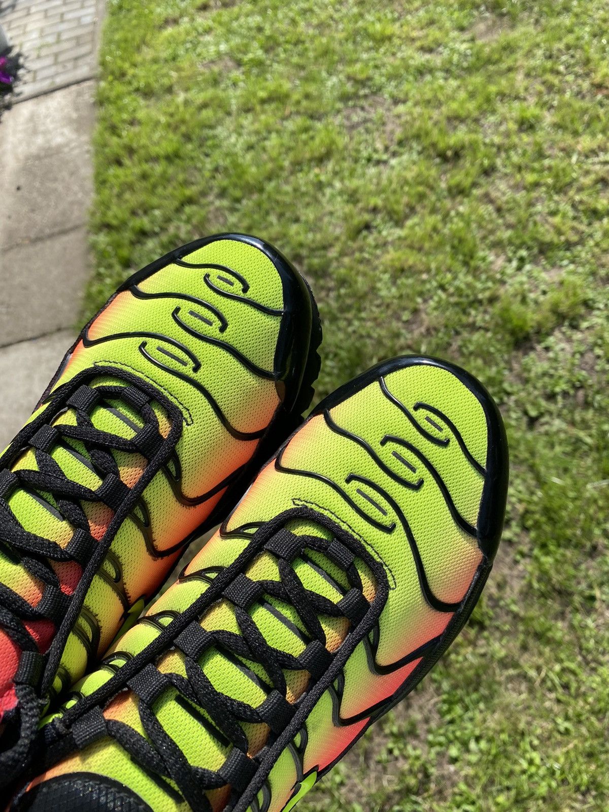 Nike Nike Air Max Plus TN „Black Volt Solar Red” womens sneakers Size US 7 / IT 37 - 14 Thumbnail