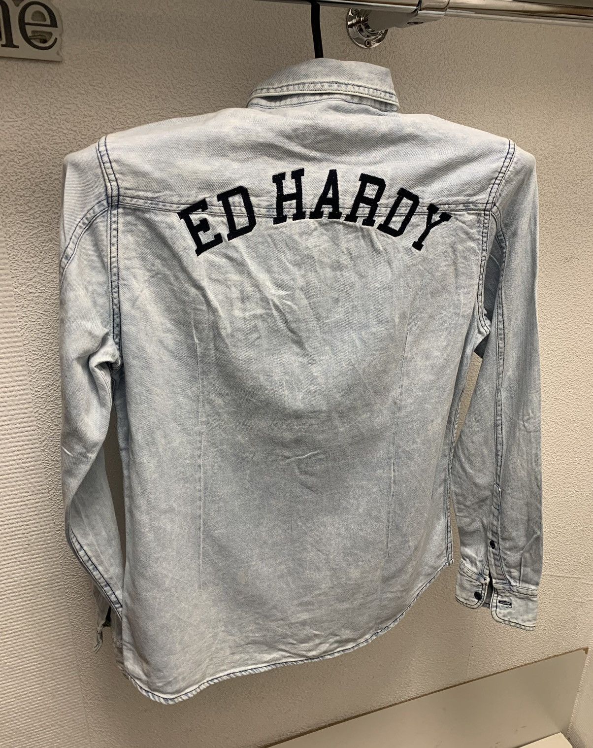 Ed Hardy Ed hardy denim long sleeve shirt S size big logo Size US S / EU 44-46 / 1 - 1 Thumbnail