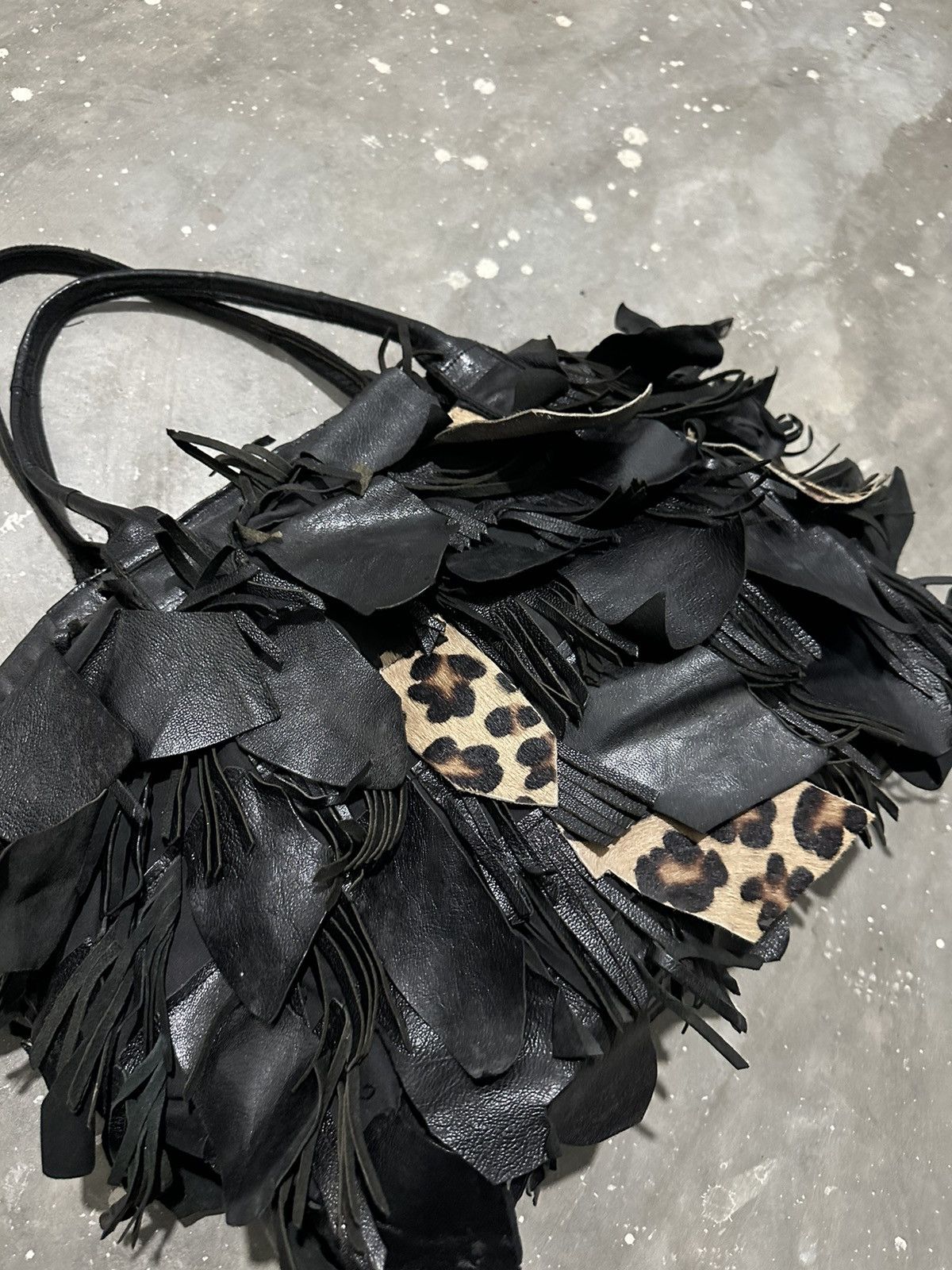 Leather Beautiful Bag Avant Garde Style scales Ruffled Design Size ONE SIZE - 5 Thumbnail
