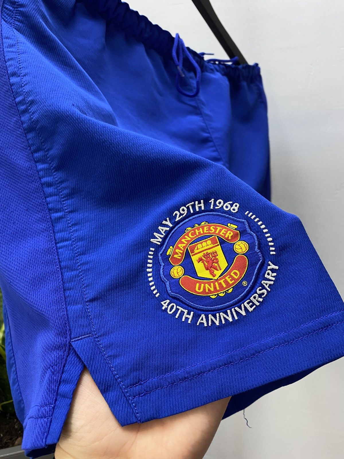 Nike Vintage Manchester United 40th Anniversary Soccer Shorts Size US 32 / EU 48 - 9 Thumbnail