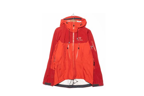 You See This Coat? Vol 4: Arc'teryx Alpha SV