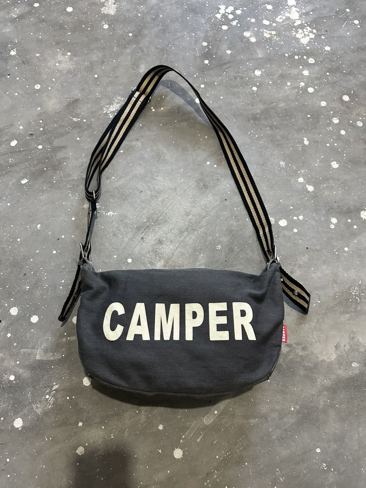 Camper Camper Crossbody/ Sling bag Size ONE SIZE - 5 Thumbnail