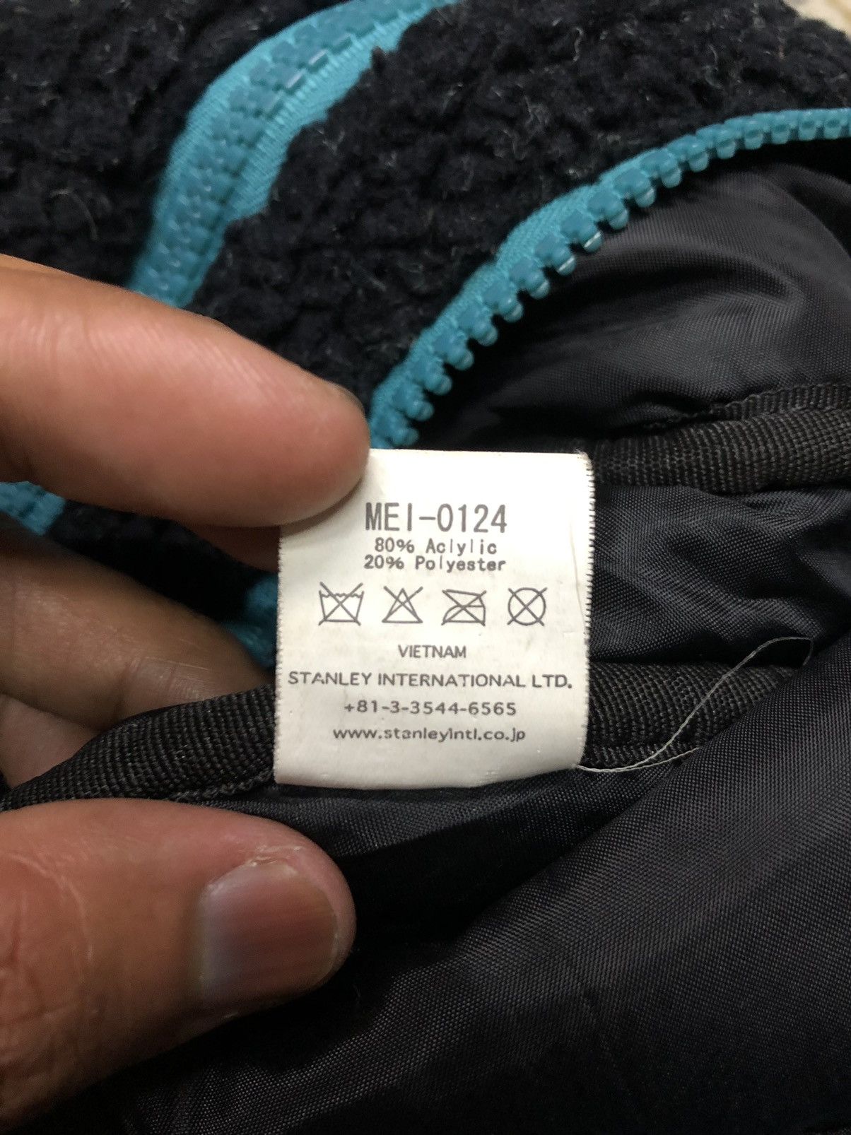 Other MEI FLEECE SLING/CROSSBODY BAG Size ONE SIZE - 7 Thumbnail
