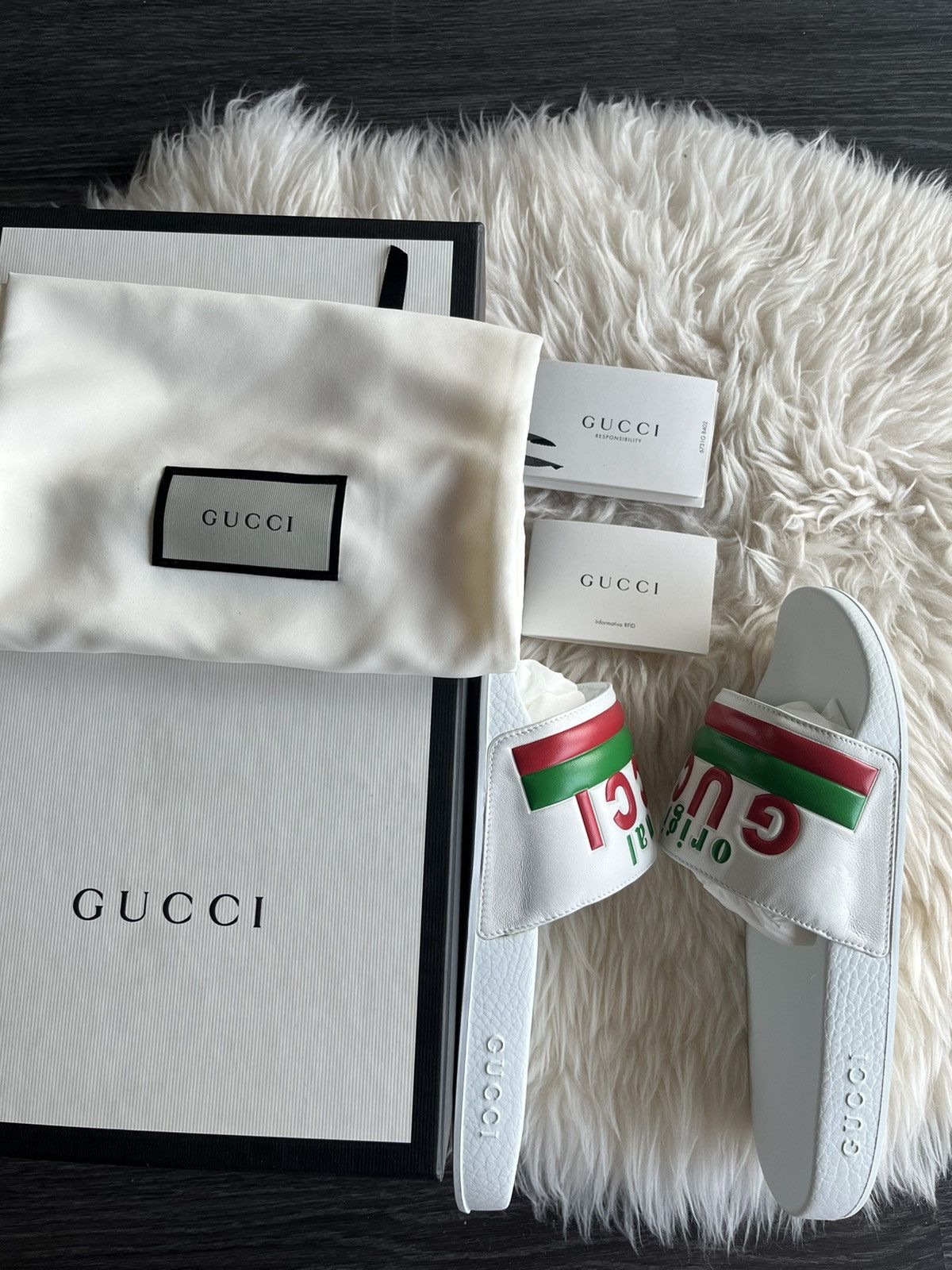 Gucci Super Runway Brand New Gucci Logo Leather Sandal Slides Rare Size US 9 / EU 42 - 3 Thumbnail