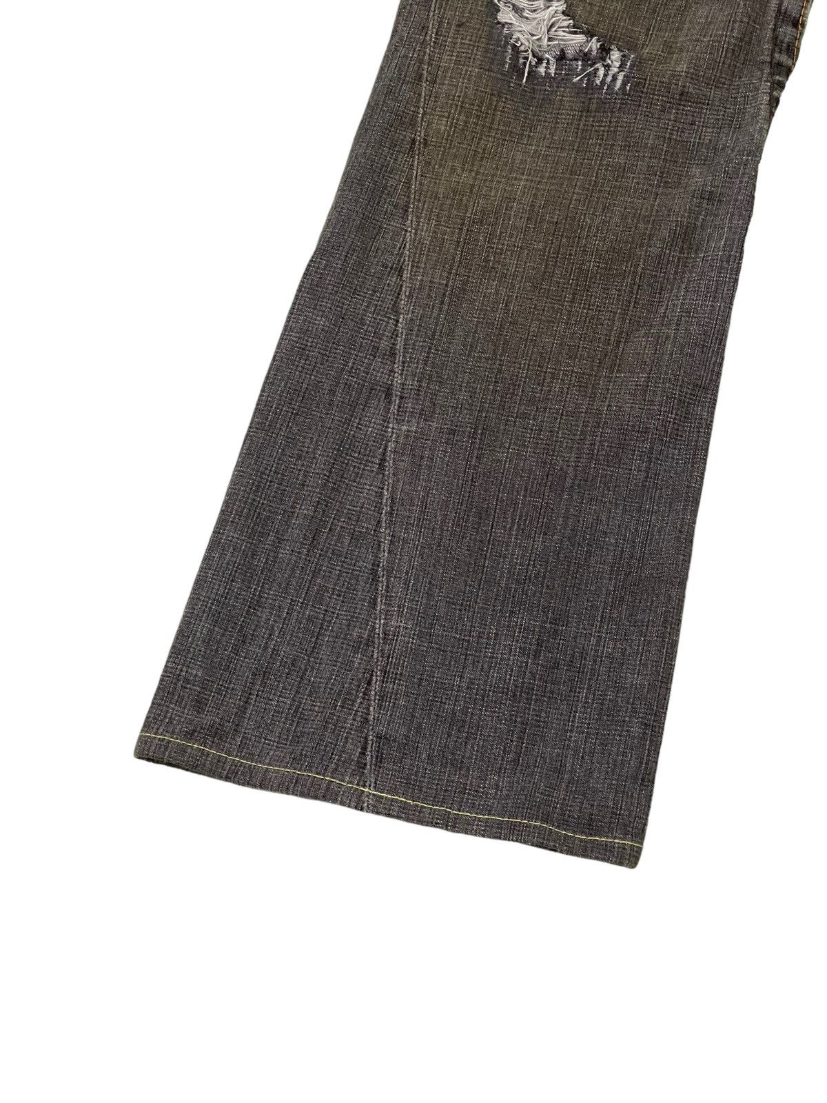 Japanese Brand Flare Jeans True Religion USA Distress Boot Cut 6🟦0 Size US 34 / EU 50 - 5 Thumbnail
