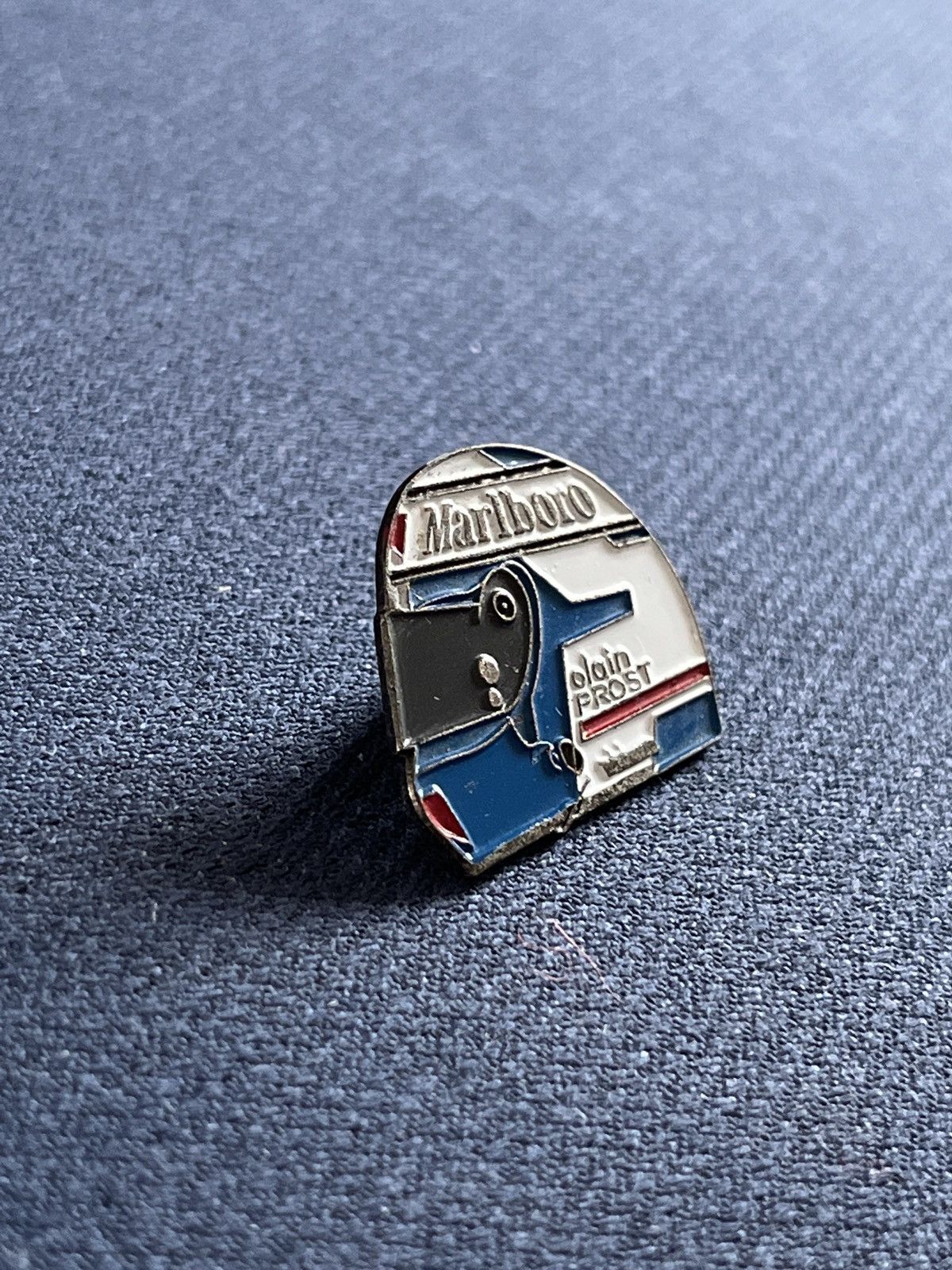 Formula 1 × Vintage Alain Prost Williams Formula one pin Size ONE SIZE - 2 Thumbnail
