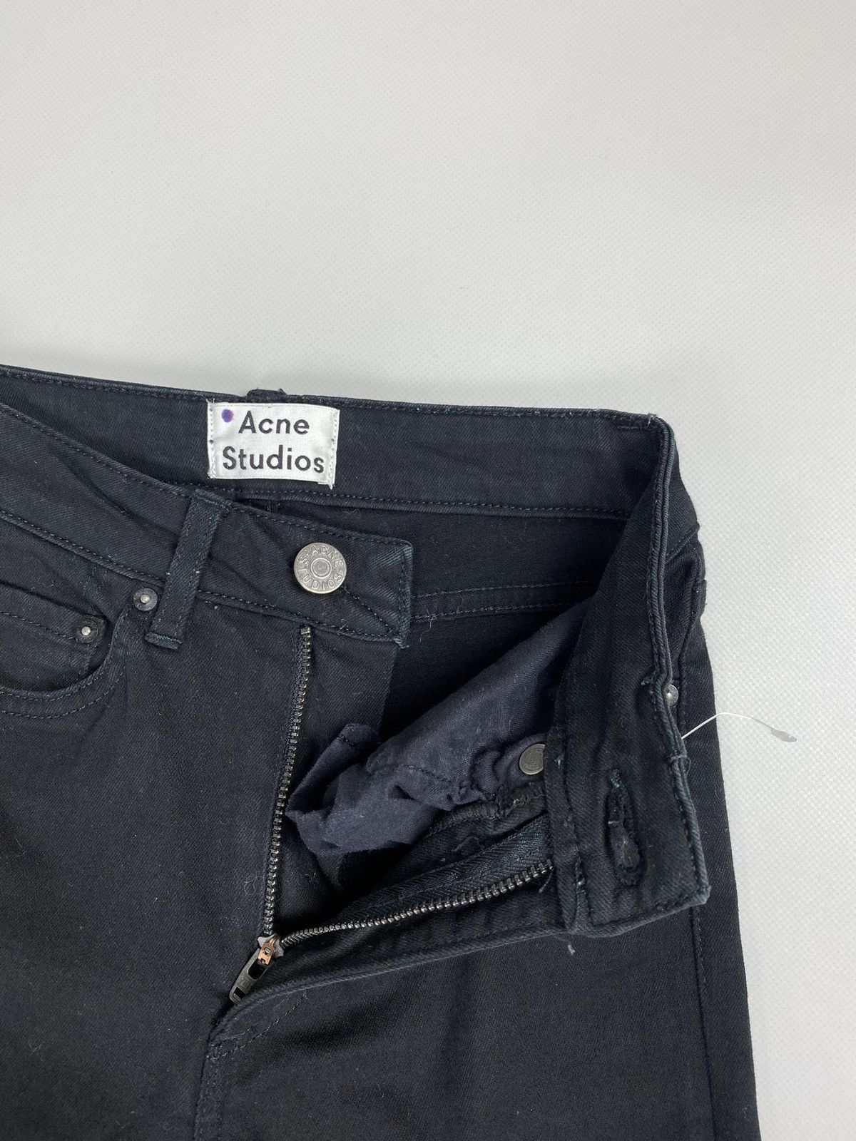 Acne Studios Acne Studios Pin Black ladies jeans size 23 / 32 black Size 23" - 10 Thumbnail