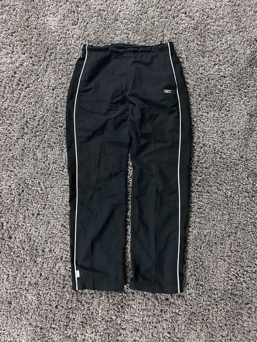 90's vintage black nike track pants, has lined