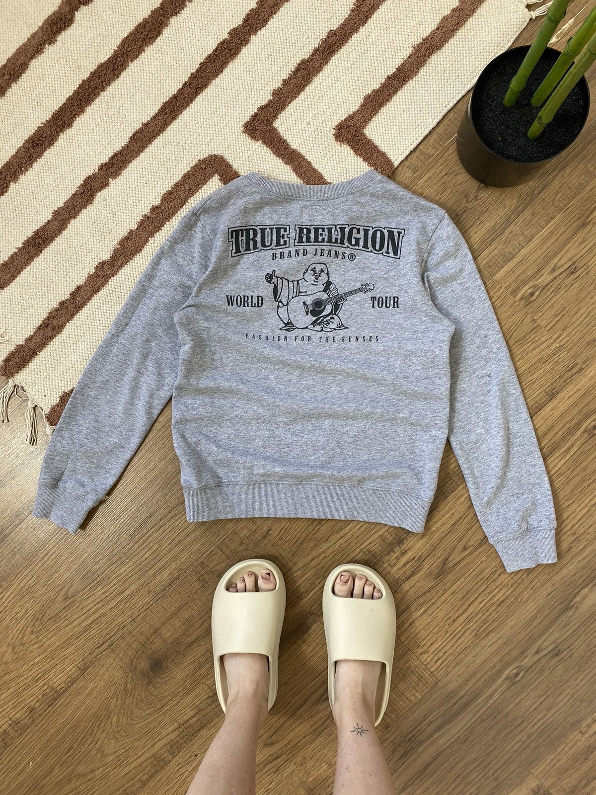 True Religion TRUE RELIGION BIG LOGO VINTAGE LONGSLEEVE Size M / US 6-8 / IT 42-44 - 1 Thumbnail