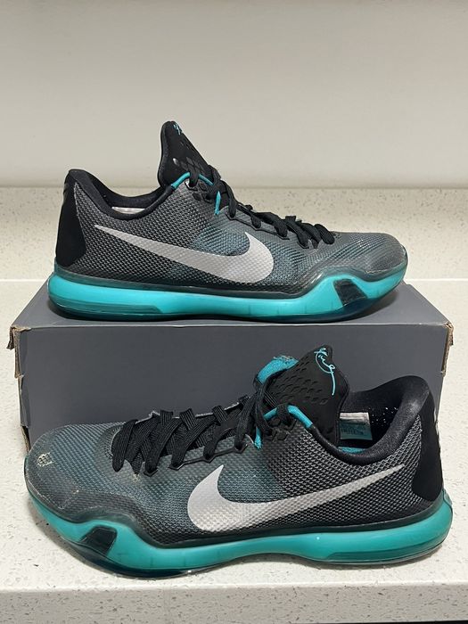 Kobe 10 hotsell radiant emerald