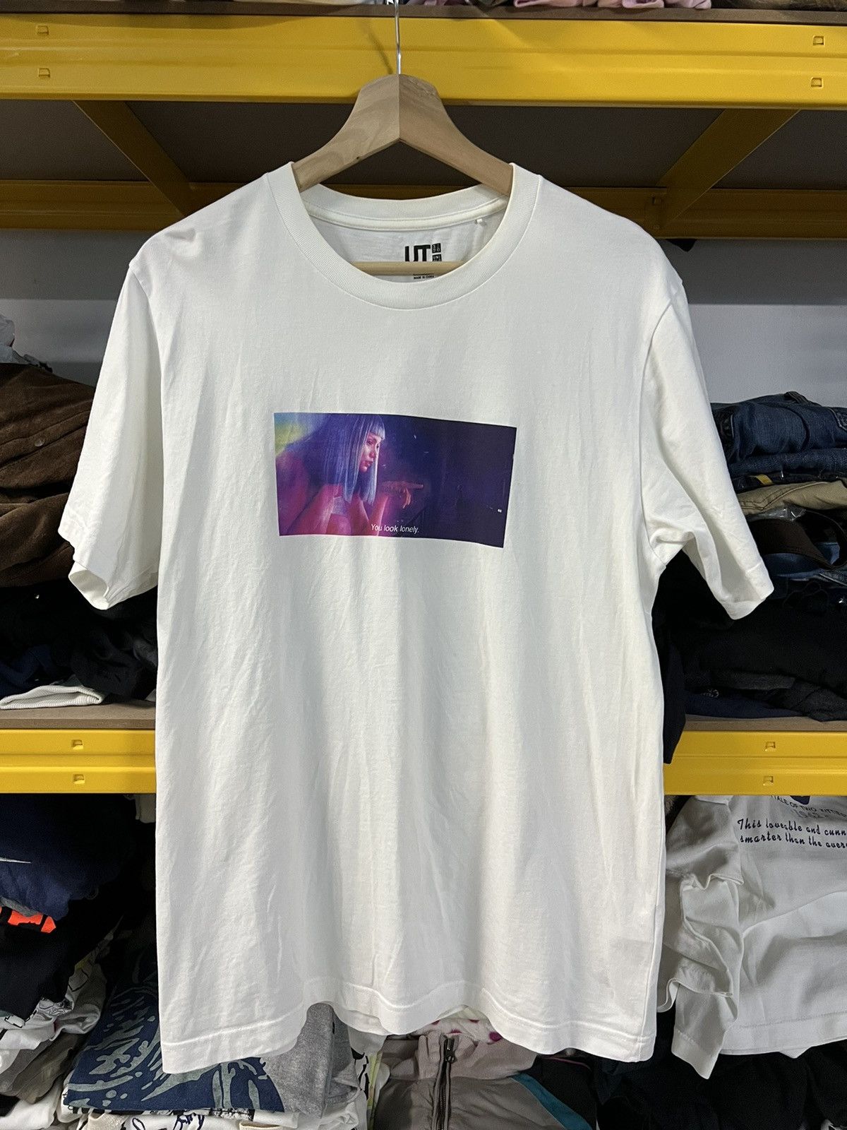 Uniqlo Blade Runner 204S You Look Lonely Movie Tee Size US M / EU 48-50 / 2 - 2 Thumbnail