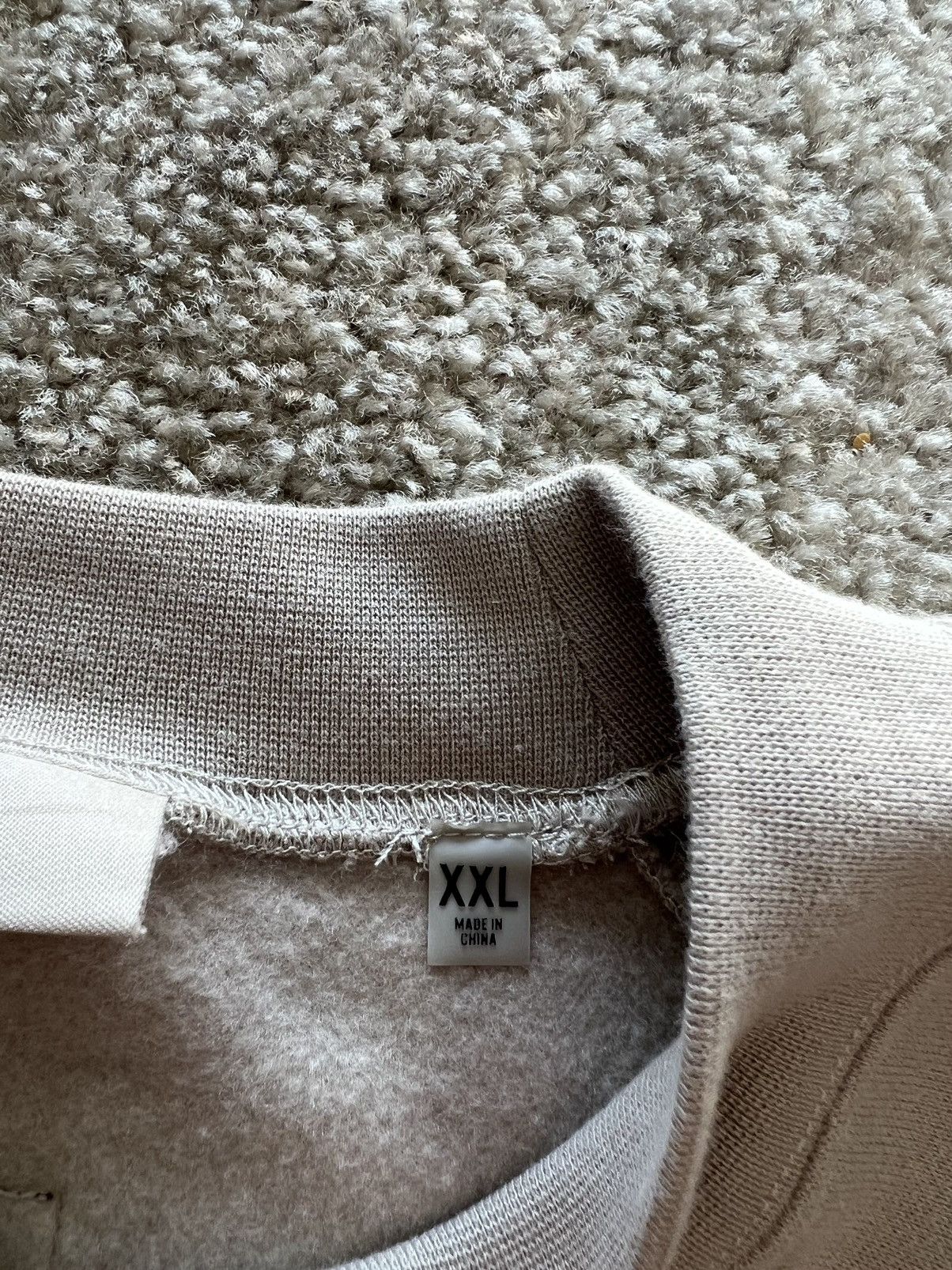 Essentials × Fear of God Fear of God Essentials Tan Logo Crewneck Sweatshirt Size XXL Size US XXL / EU 58 / 5 - 8 Thumbnail