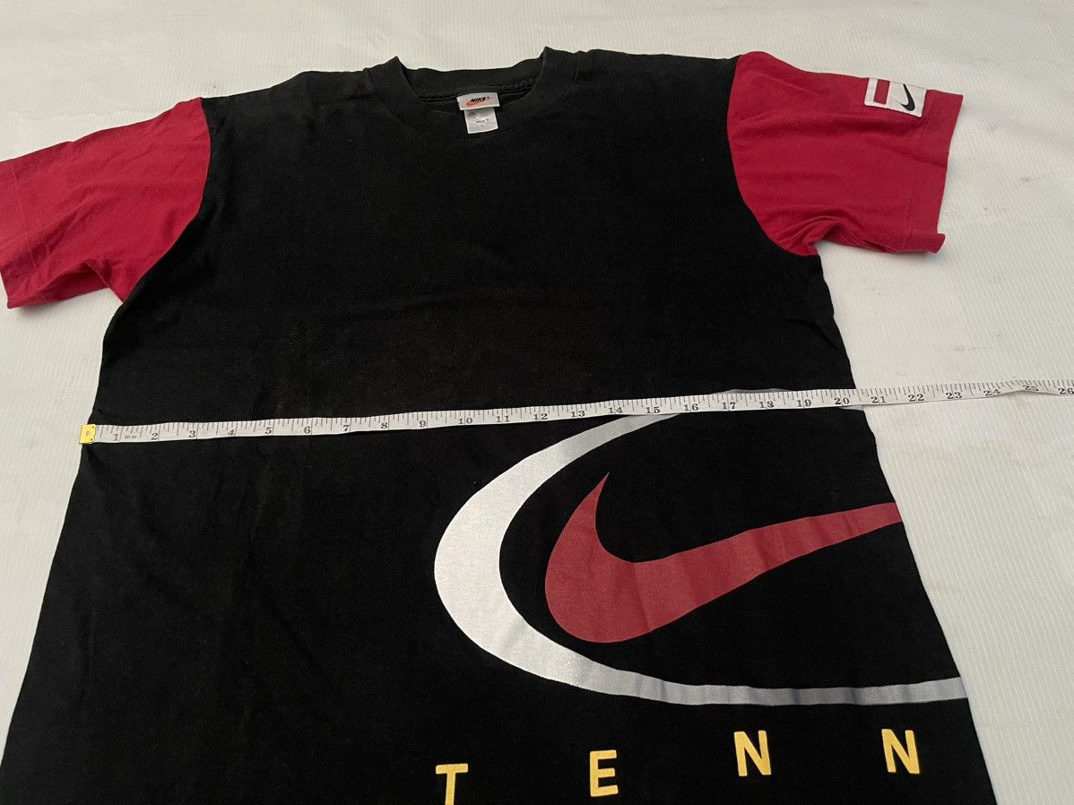 Nike × Vintage Vintage Nike T-Shirt Size US L / EU 52-54 / 3 - 7 Thumbnail