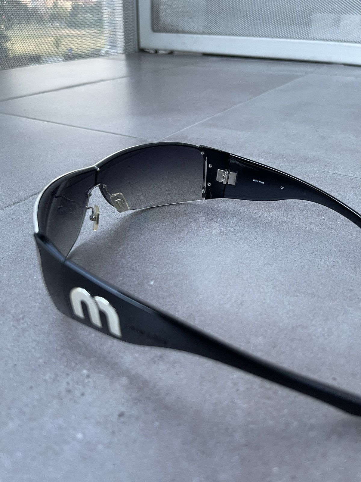 Miu Miu !DS! Miu Miu SMU58G 1BC-5D1 Black Silver Shield Sunglasses Size ONE SIZE - 6 Thumbnail