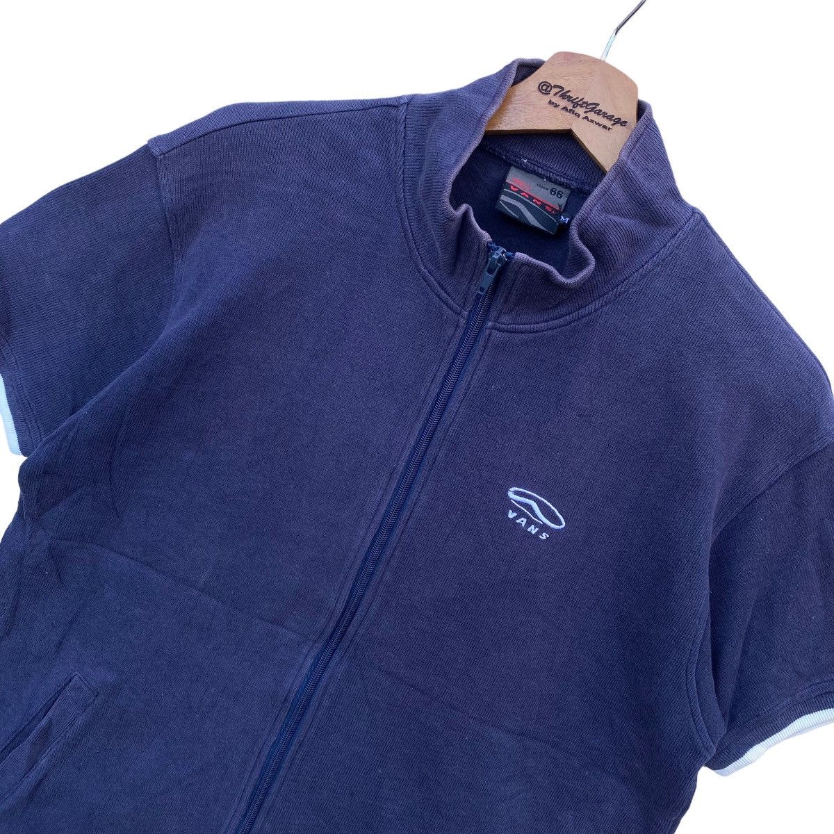 Vans Vintage Vans USA Skateboarding Small Logo Shortsleeve Jacket Size US M / EU 48-50 / 2 - 4 Thumbnail