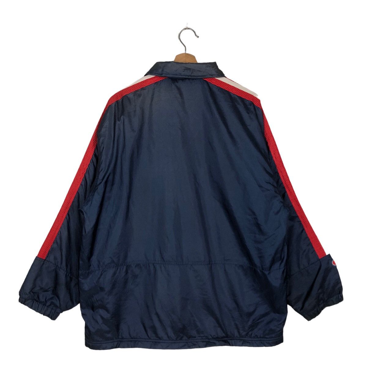 Champion VINTAGE SPORT SURVIVAL JACKET CHAMPION JAPAN MADE Size US M / EU 48-50 / 2 - 7 Thumbnail