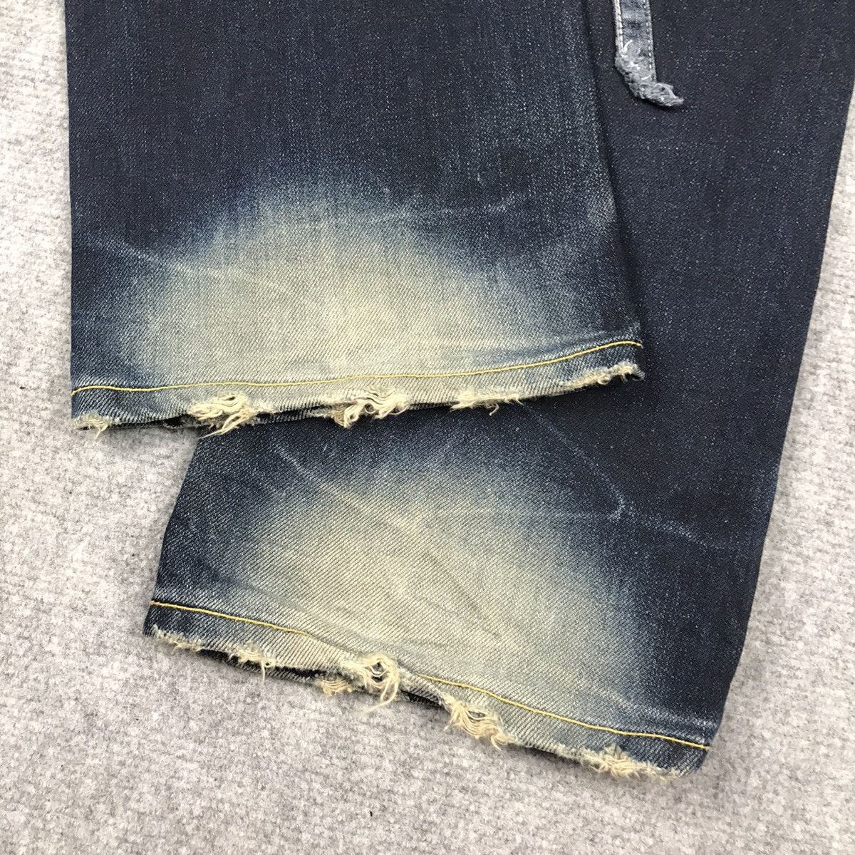 Japanese Brand × TROVE RIPPED DISTRESSED💀BLUE FADED TROVE DENIM PANTS Size US 33 - 13 Thumbnail