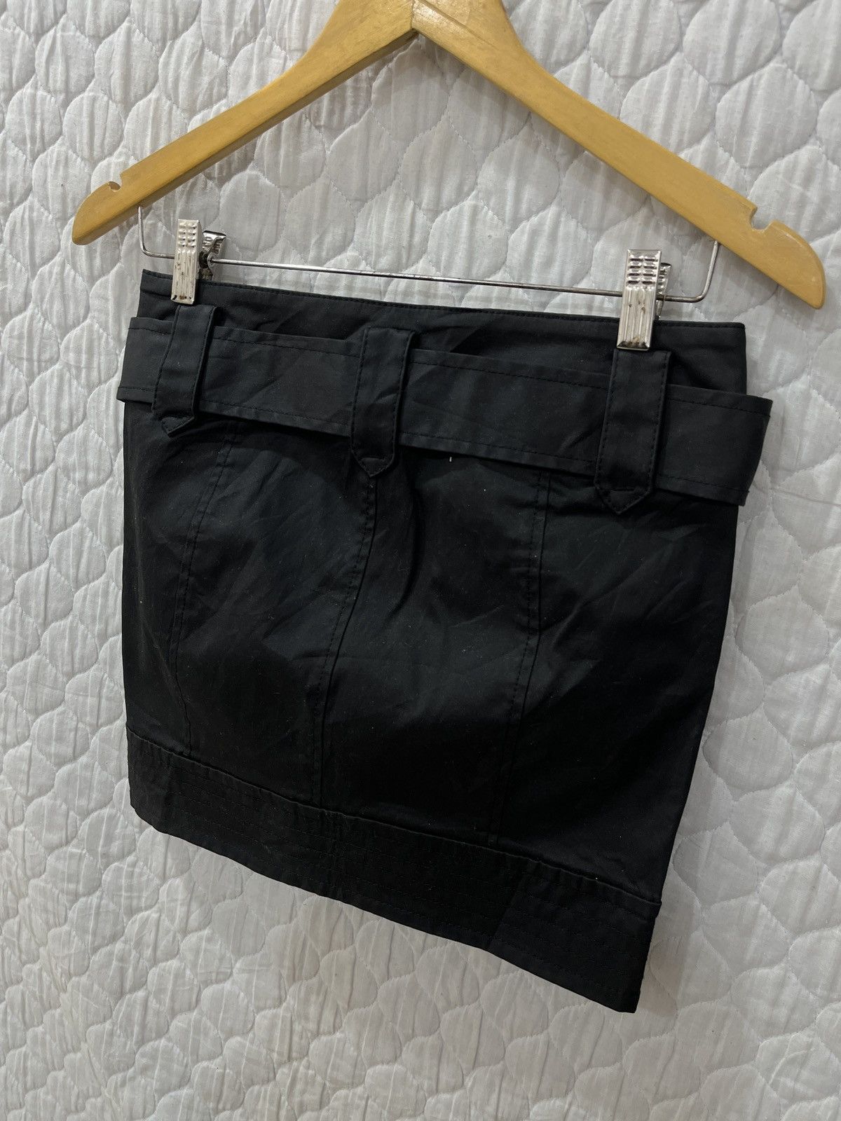 Uniqlo (Rrrr). UNIQLO COATED CLOTH BELT SKIRTS Size 29" - 5 Thumbnail