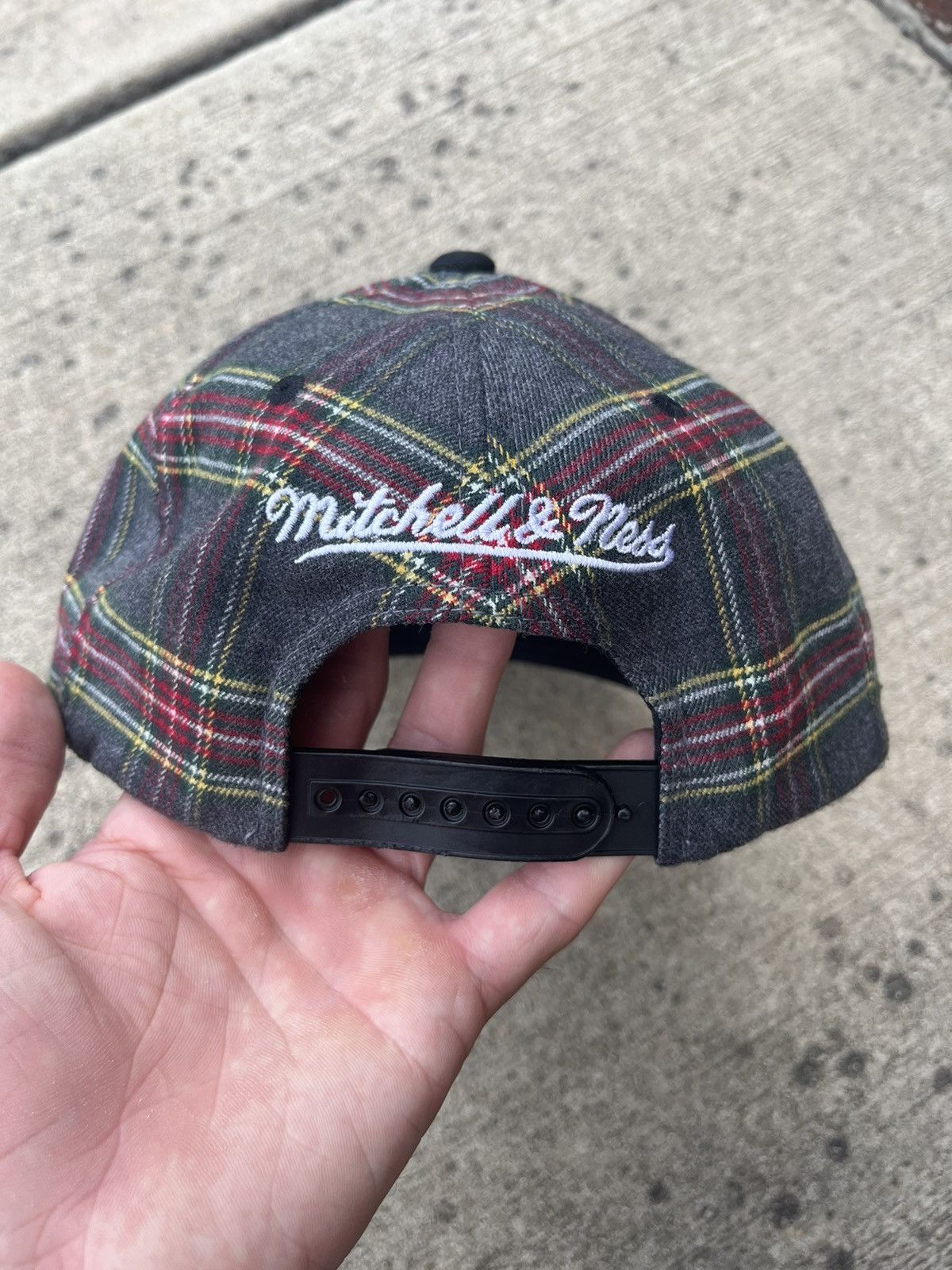Mitchell & Ness × NBA MITCHELL & NESS 2015 CHICAGO BULLS BASKETBALL CAP Size ONE SIZE - 10 Thumbnail