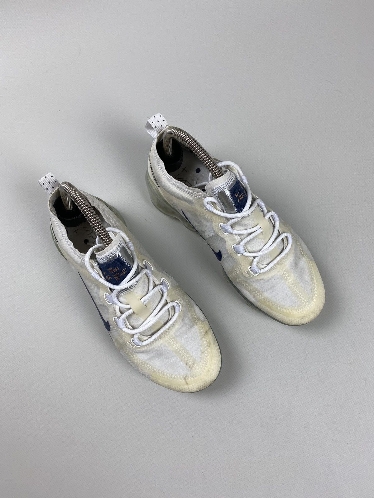 Nike Nike WMNS Air Vapor max ladies sneakers shoes CI9106-100 Size US 7 / IT 37 - 3 Thumbnail