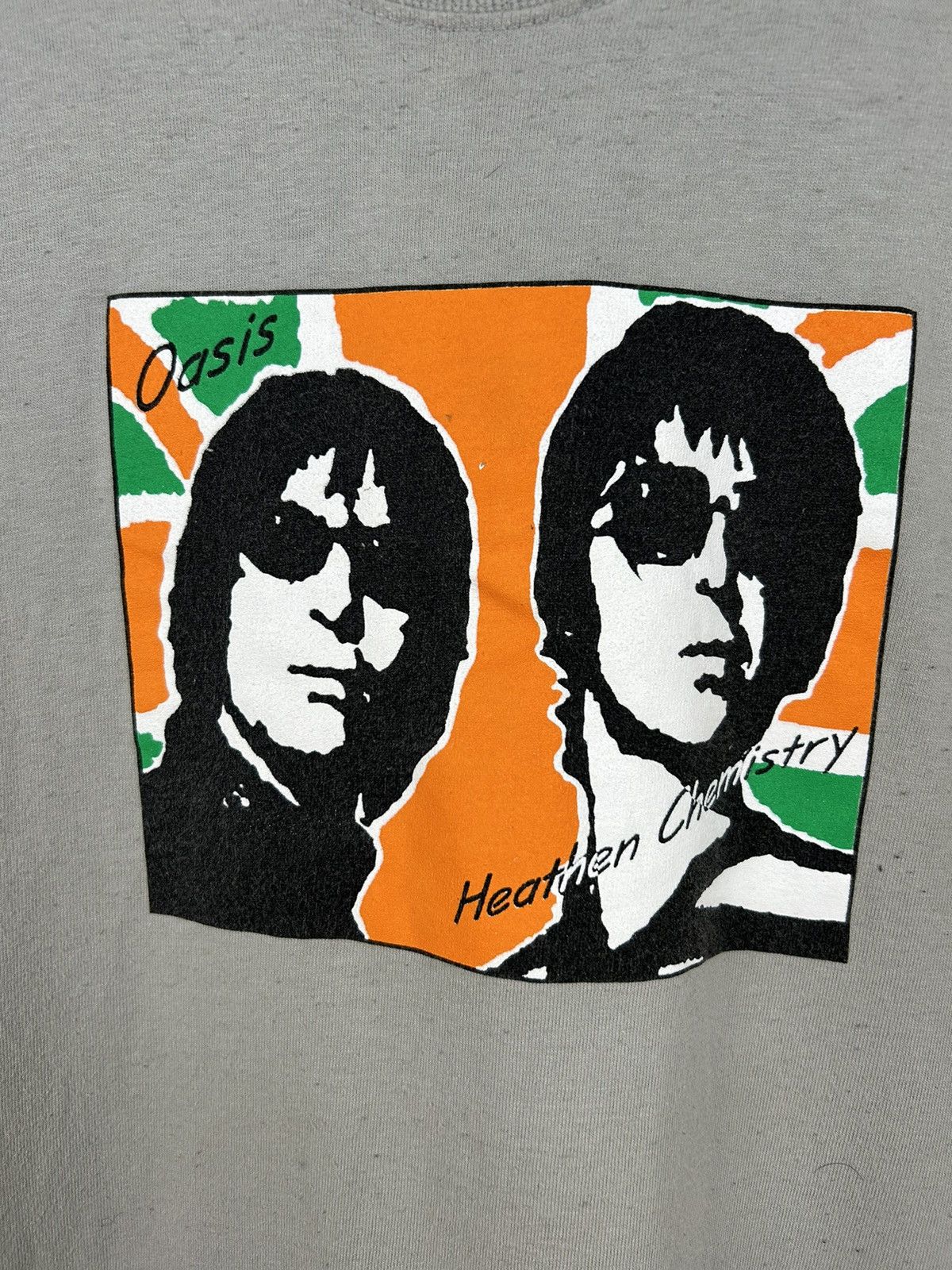 Band Tees × Vintage Vintage Oasis Band Heathen Chemistry Photo Britpop Band Tee Size US L / EU 52-54 / 3 - 3 Thumbnail
