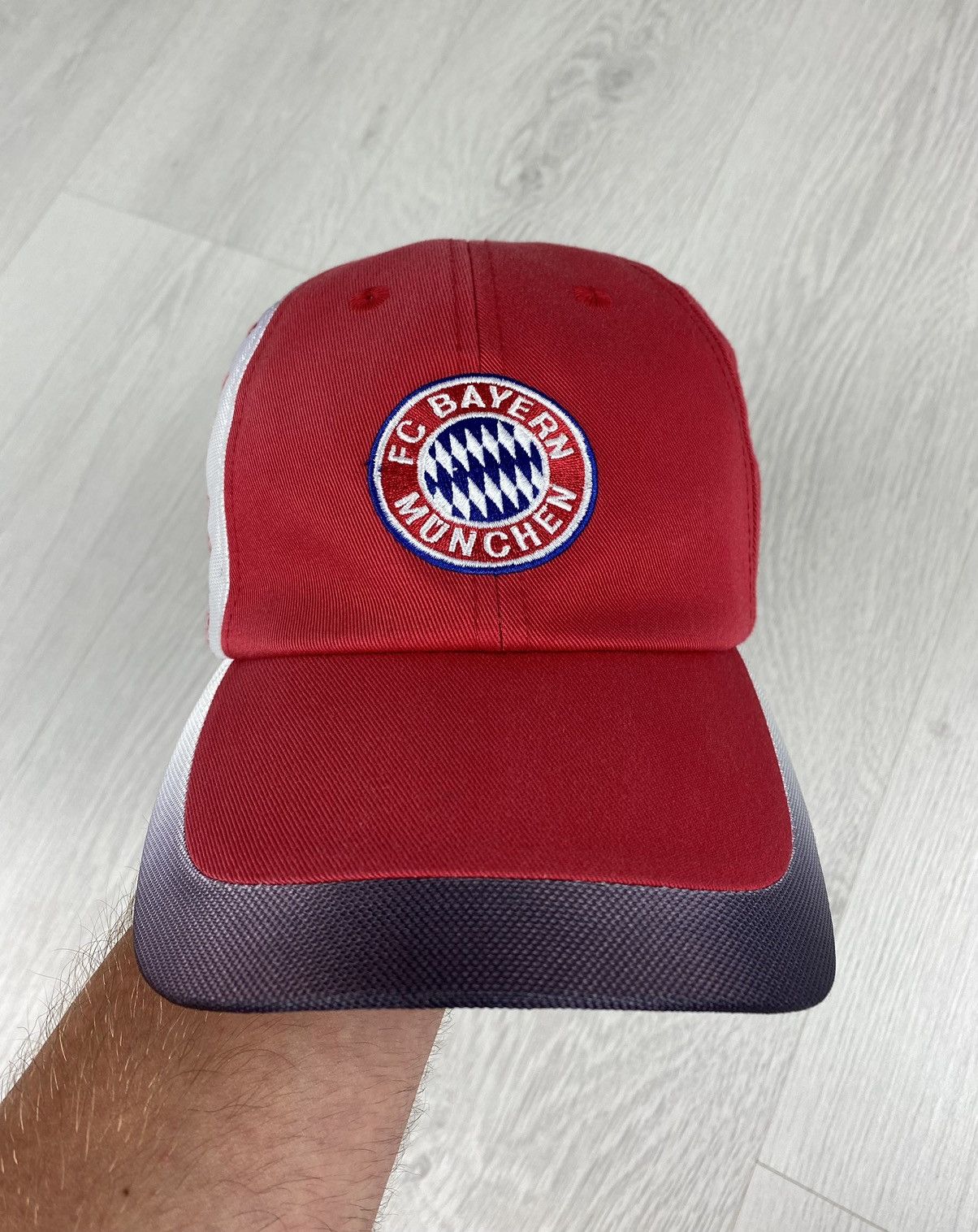 Vintage Bayern Munich Cap Hat 2003 Adidas Barcelona Borussia PSG Size ONE SIZE - 1 Thumbnail