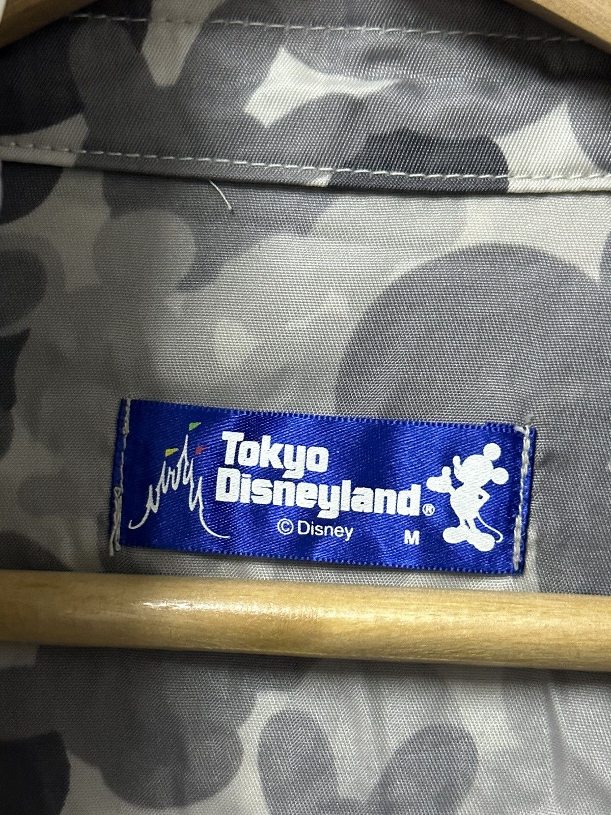 Disney × Mickey Mouse × Vintage Vintage Tokyo Disneyland Camo Anorak Hoodie Jacket Size US M / EU 48-50 / 2 - 8 Thumbnail