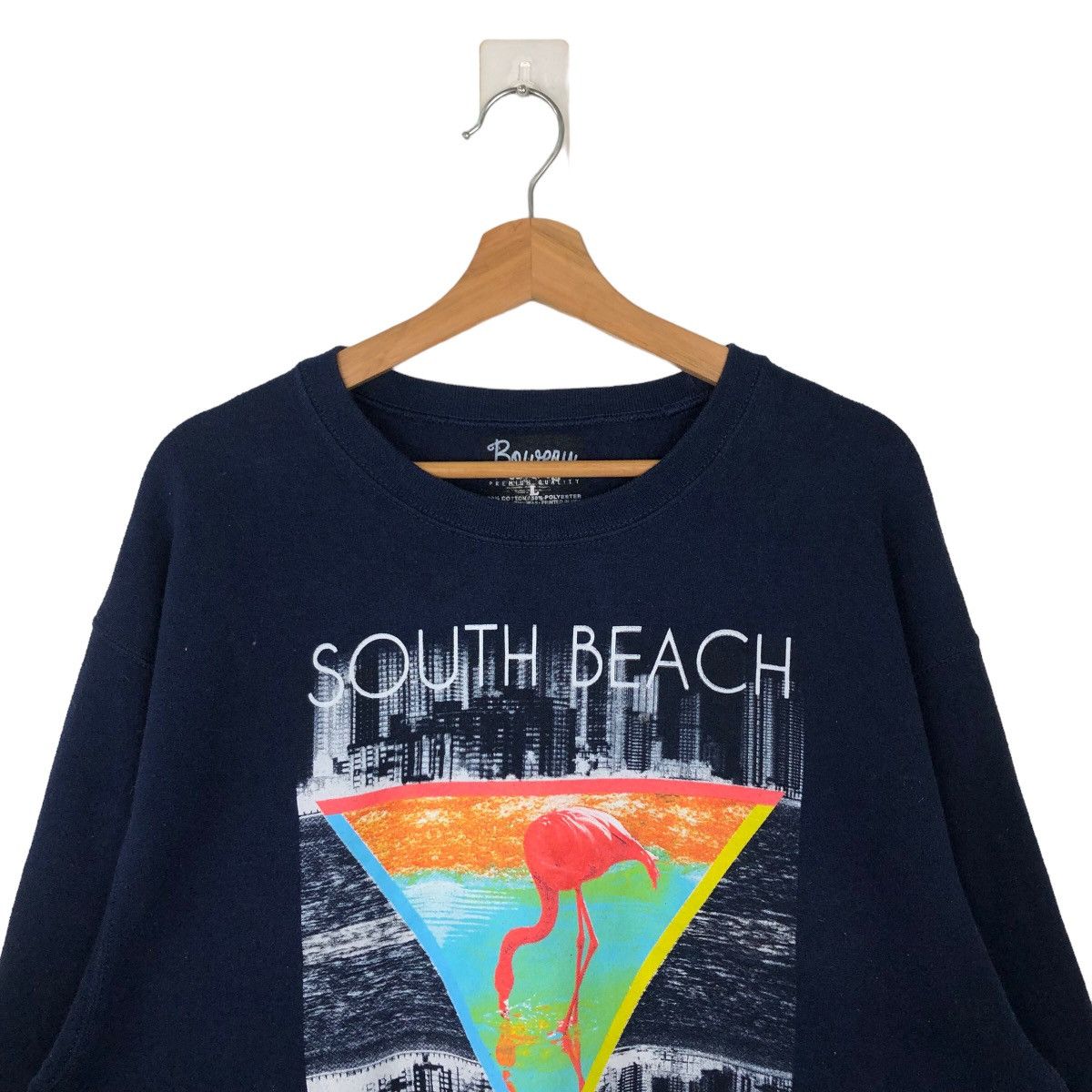 Vintage VINTAGE SWEATSHIRT CREWNECK BIG LOGO SOUTH BEACH STREETWEAR Size US L / EU 52-54 / 3 - 2 Thumbnail