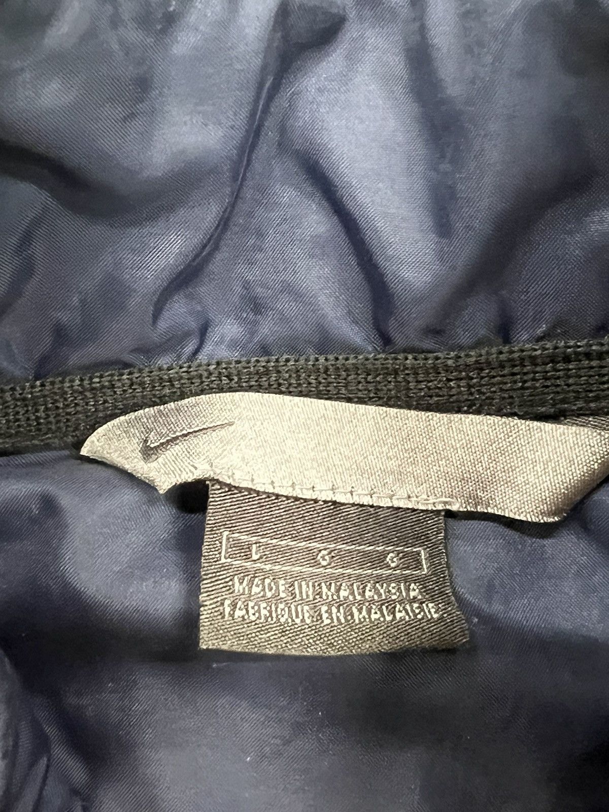 Nike Vintage Y2k Nike Silver Tag Swoosh Lightweight Jacket Size US L / EU 52-54 / 3 - 6 Thumbnail