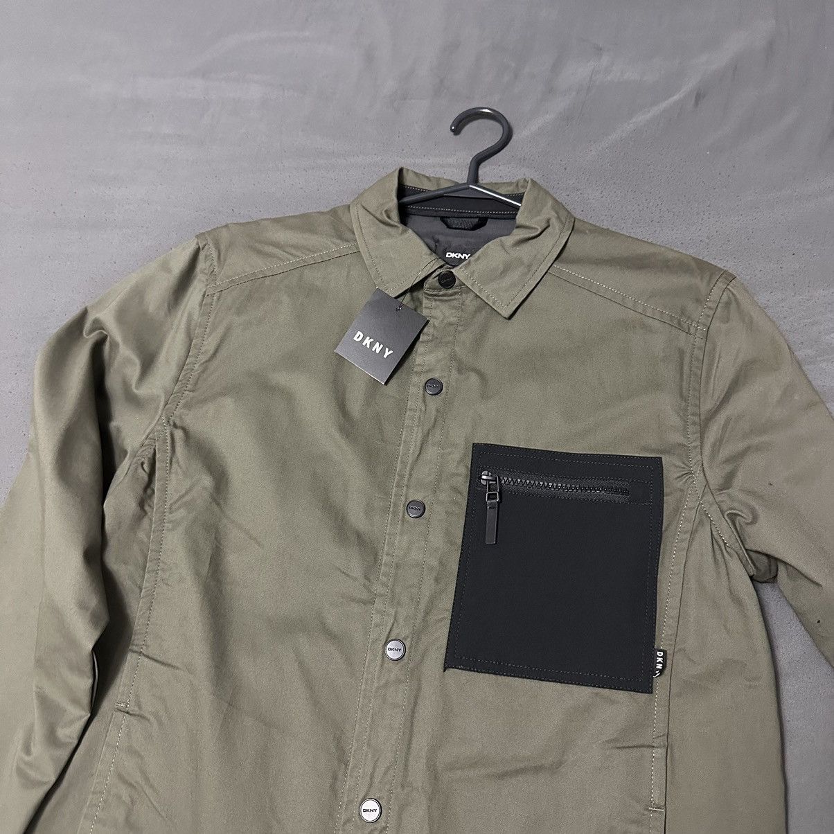 DKNY DKNY BUTTONUPS SHIRT. Size US S / EU 44-46 / 1 - 2 Thumbnail