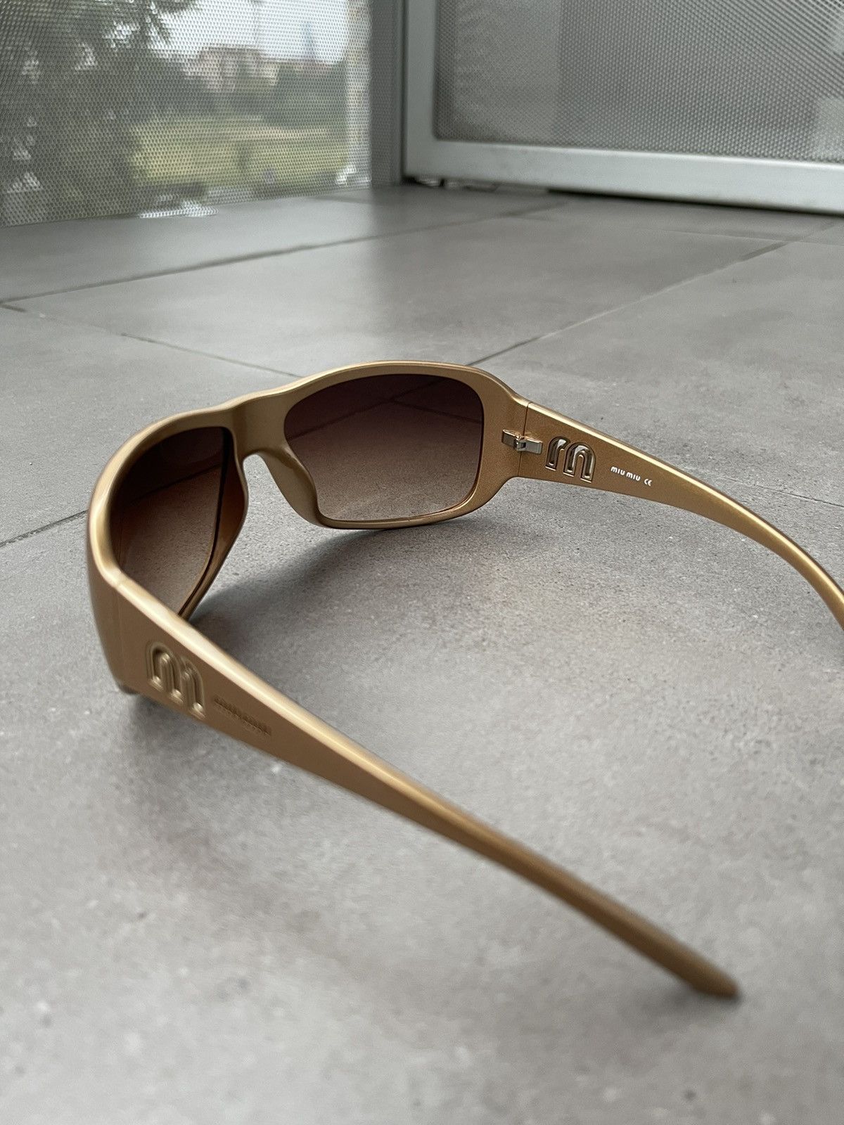 Prada !DS! Miu Miu SMU08H 7PO-7K1 Shiny Gold Sunglasses Size ONE SIZE - 6 Thumbnail