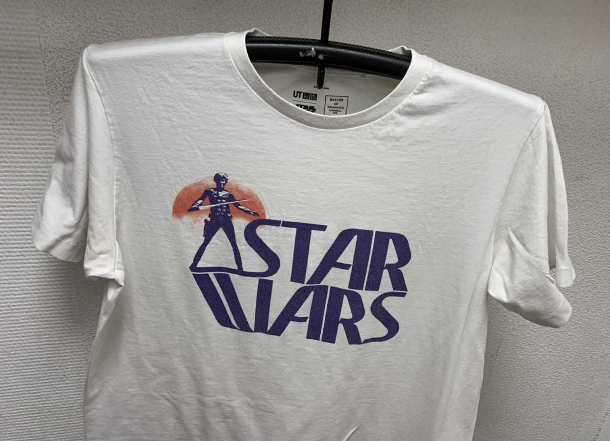 Uniqlo StarWars Uniqlo white big logo t-shirt L sz Japanese brand Size US L / EU 52-54 / 3 - 2 Thumbnail