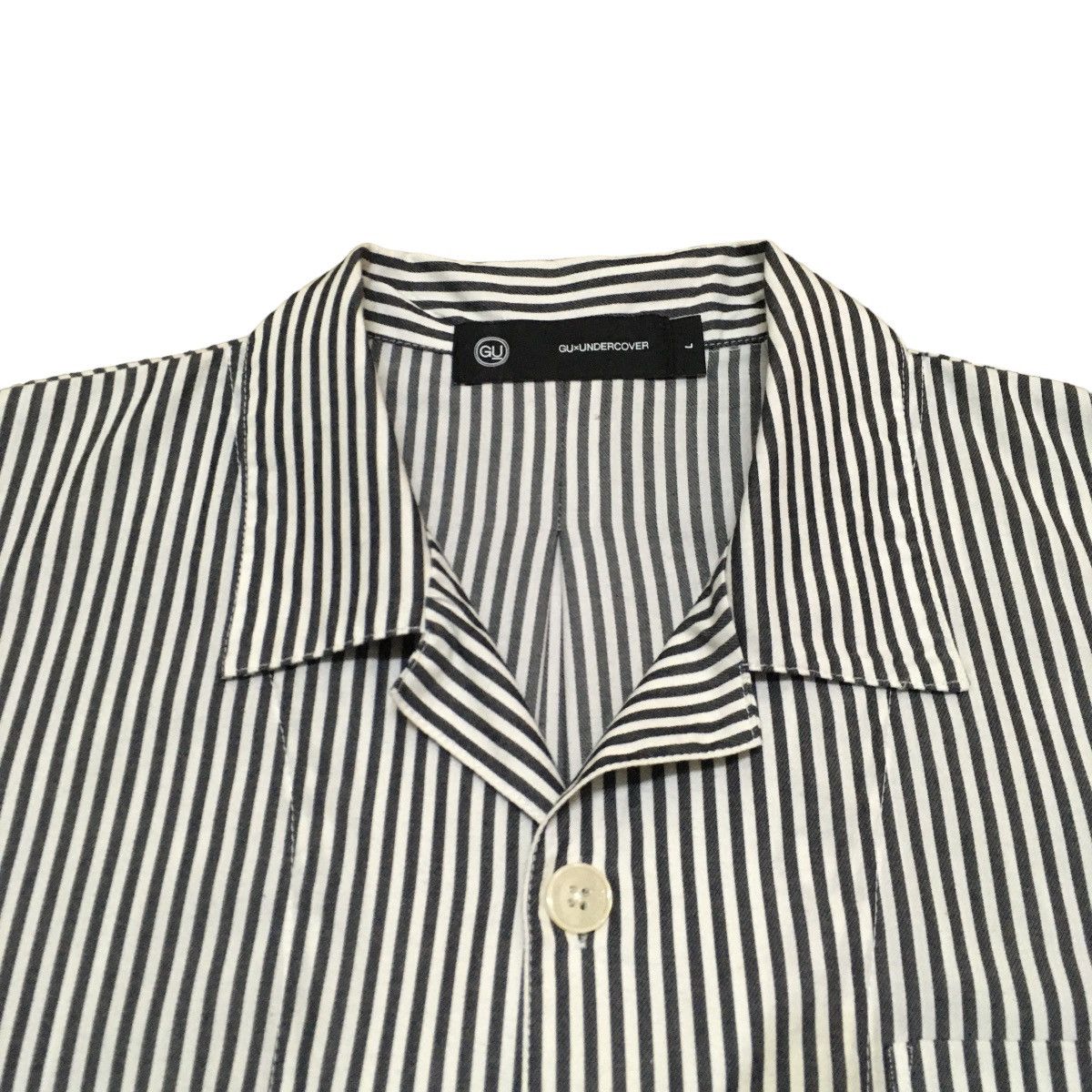 GU × Japanese Brand × Undercover Very Rare Design Japanese Brand GU Undercover Shirt 2000s Size US L / EU 52-54 / 3 - 3 Thumbnail