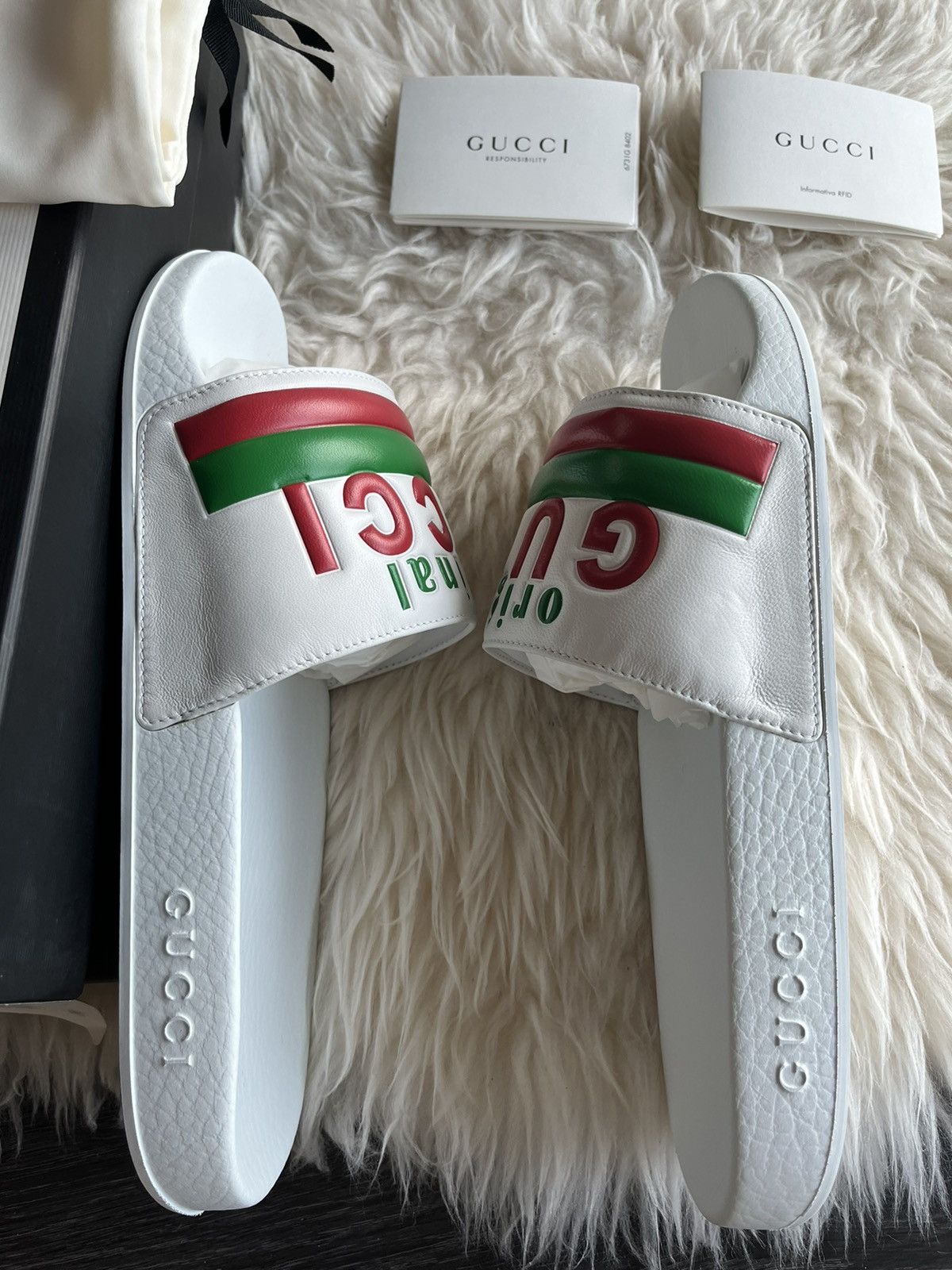 Gucci Super Runway Brand New Gucci Logo Leather Sandal Slides Rare Size US 9 / EU 42 - 12 Thumbnail