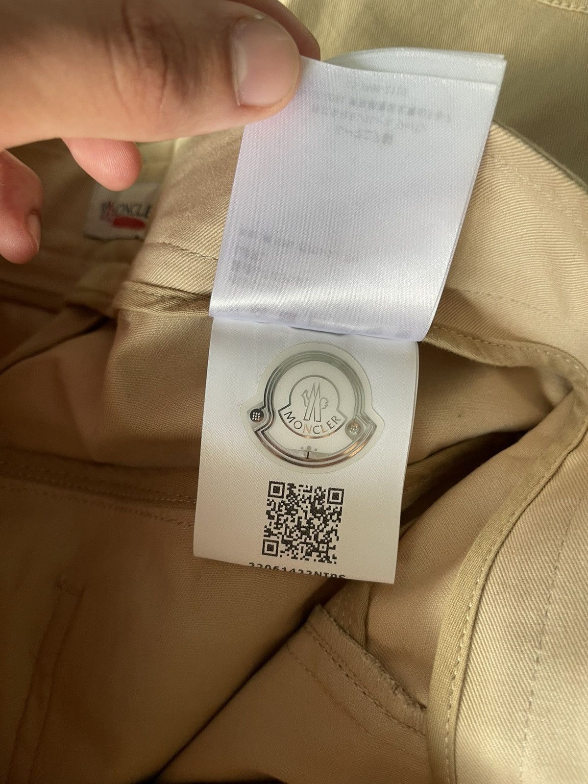 Moncler Moncler canvas avant garde culottes pants with patch Size 28" / US 6 / IT 42 - 19 Thumbnail