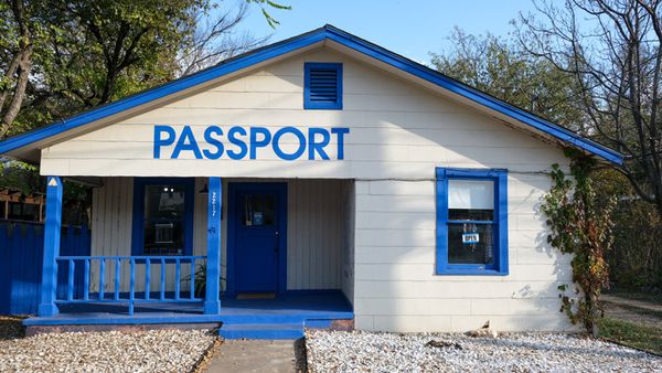 Small Business Saturday: Passport Vintage