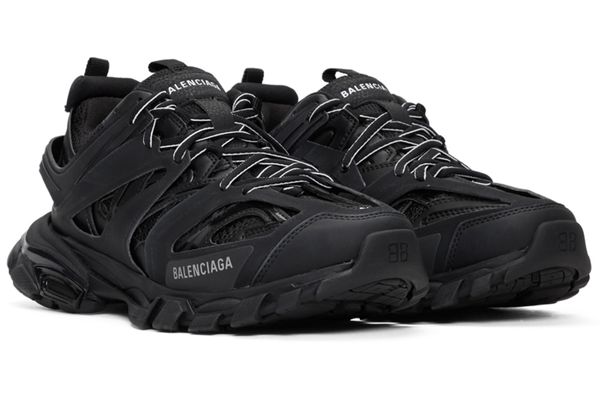Designer Deals: Our Most Popular High-Fashion Listings Under $500