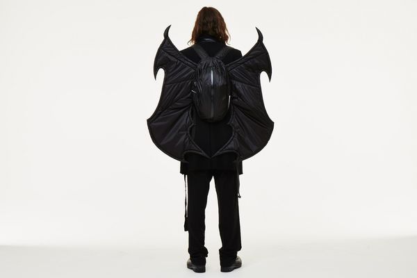 Heatwave Giveaway 7: The Many Faces of Japanese Fashion