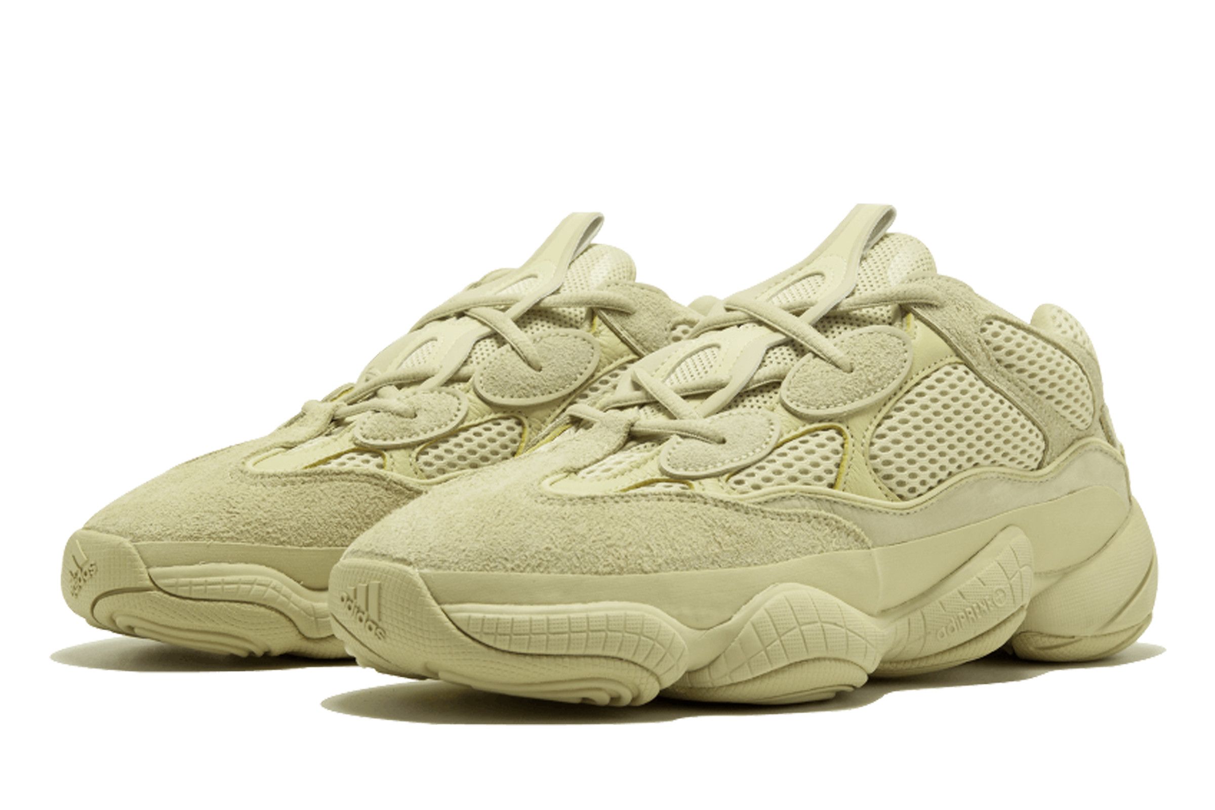 Streetwear Steals Saturdays: March 16, 2019